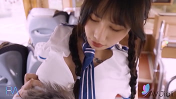 Lust-filled Asian Tour Bus: Voluptuous Chinese Slut Gets Ravaged In Raw Porn With English Subtitles