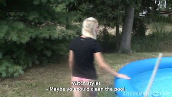 Czech Amateurs – Uma’s Hardcore Squirting Obsession
