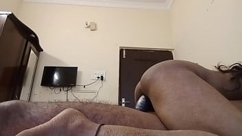 Wild Indian Girlfriend And Boyfriend’s Steamy Outdoor Pool Party Fuck With Horny Asian Milf